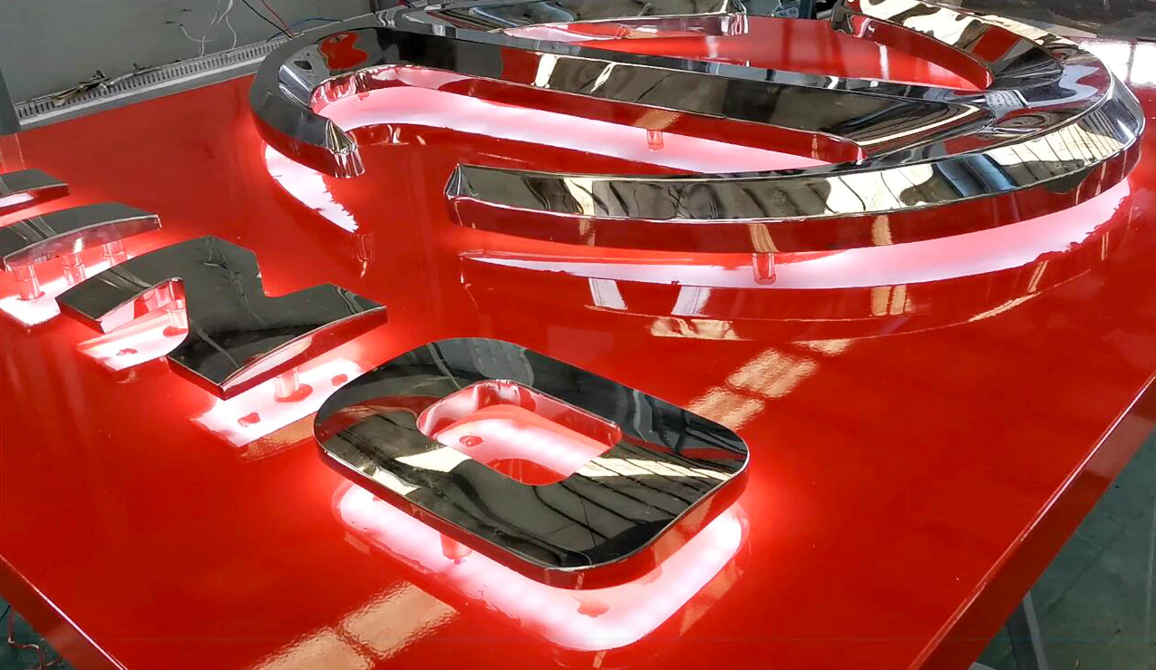 Vacuum-formed 3D chrome logo for Toyota car dealership pylon sign