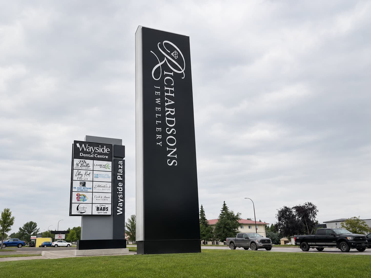 Industrial pylon sign showing long-distance visibility for commercial properties